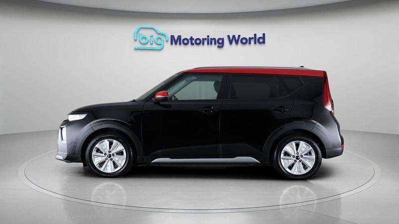 Used Kia Soul EV First Edition 147 kW (201 HP) 2021 Black SUV