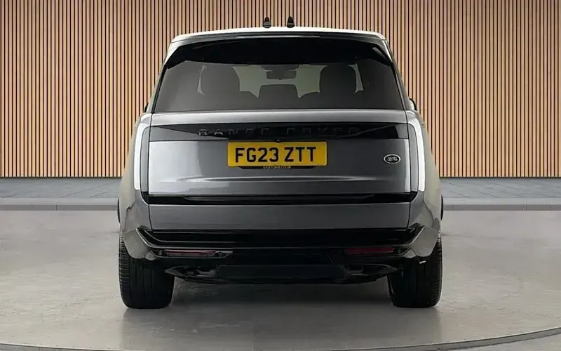 Used Land Rover Range Rover Autobiography 530 HP (389 kW) 2025 SUV