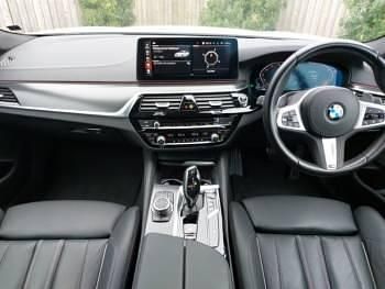 Used BMW 520 M Sport 190 HP (139 kW) 2022 White Sedan