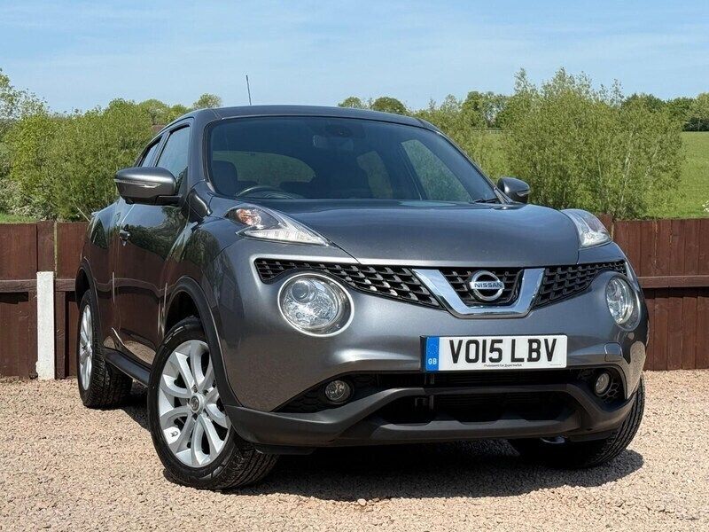Grey Used 2015 Nissan Juke Tekna SUV | £4,295 (Fair price) - Image 1/4