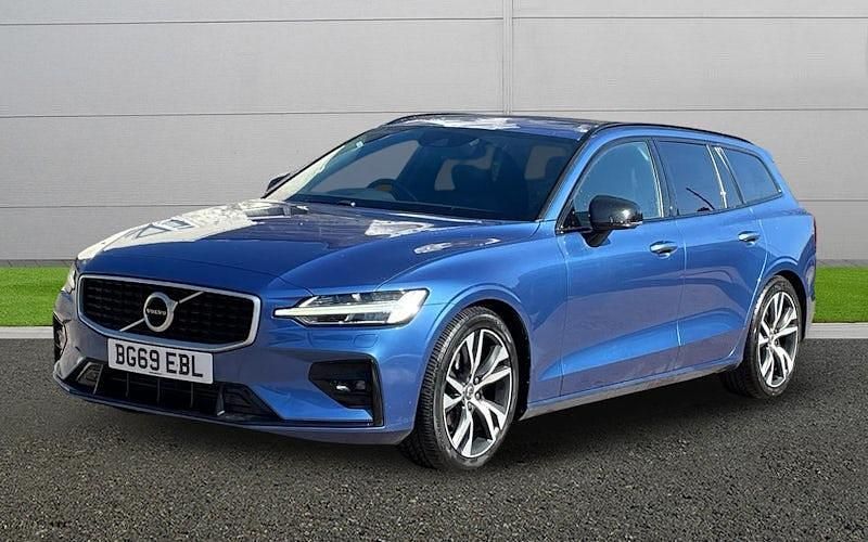 Used Volvo V60 R-Design 190 HP (139 kW) 2019 Blue Estate