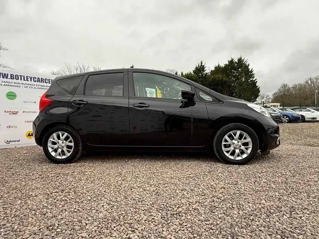 Used Nissan Note Acenta 90 HP (66 kW) 2013 Black Hatchback