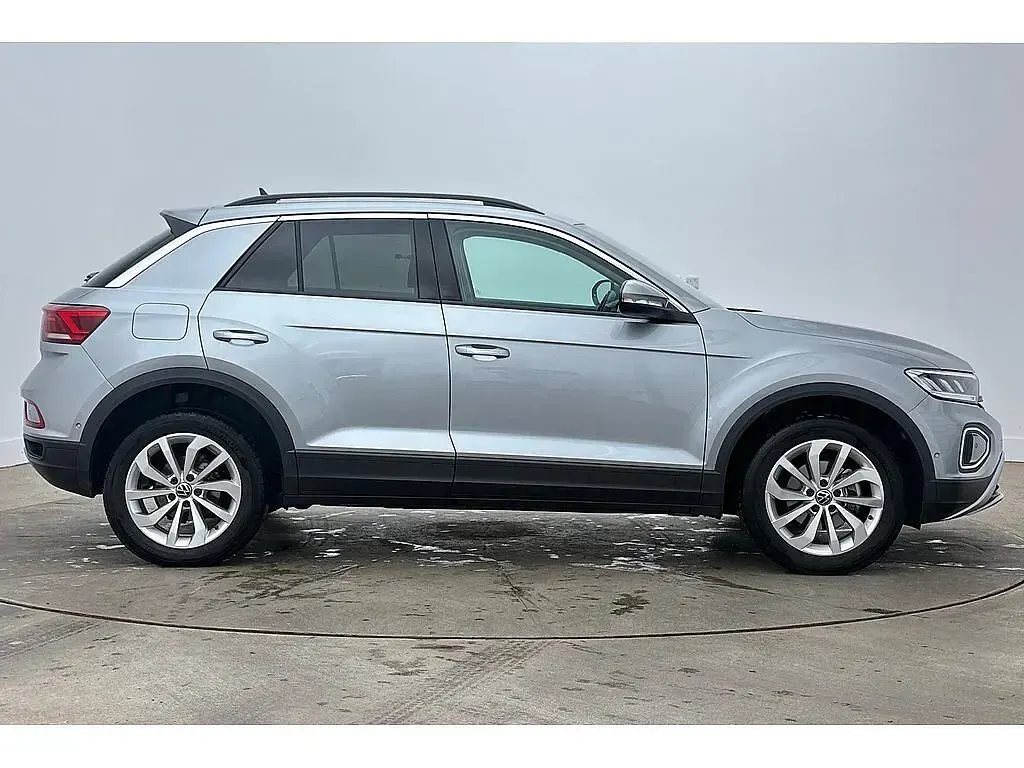 Used VW T-Roc 150 HP (110 kW) 2025 SUV