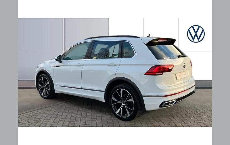 Used VW Tiguan R-line 150 HP (110 kW) 2023 White SUV