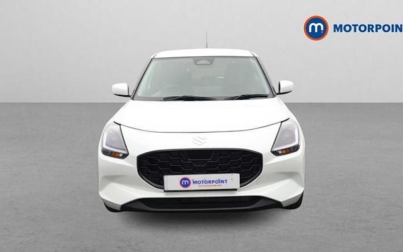Used Suzuki Swift 82 HP (60 kW) 2025 White Hatchback