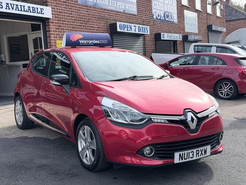 Red Used 2013 Renault Clio IV Dynamique Hatchback | £4,995 (Good price) - Image 1/4