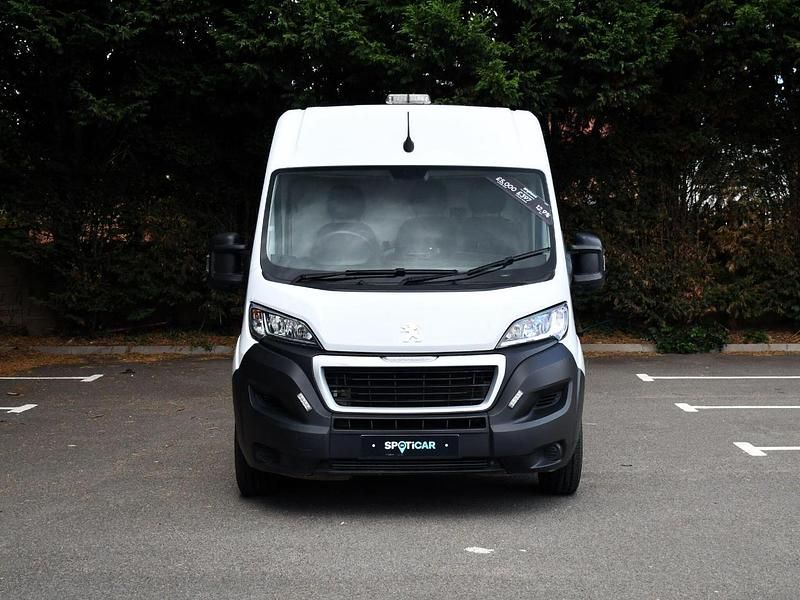 White Used 2022 Peugeot Boxer S Van | £17,396 (Fair price) - Image 1/4