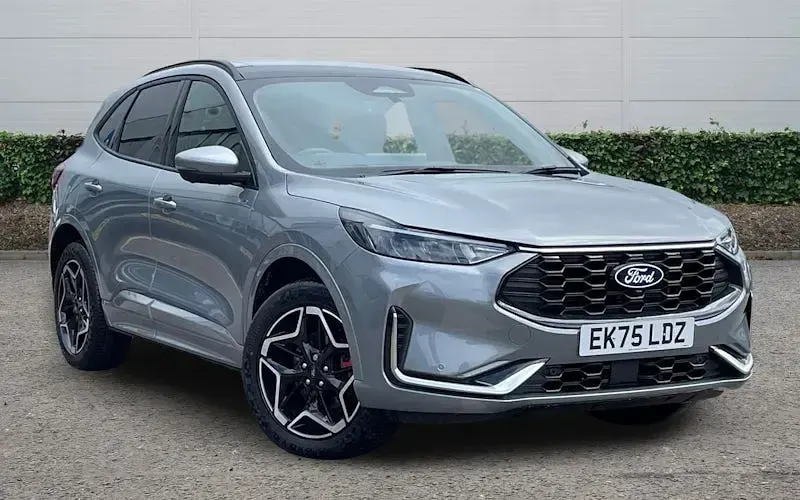 Gebraucht Ford Kuga ST-Line X 242 PS (177 kW) 2025 SUV