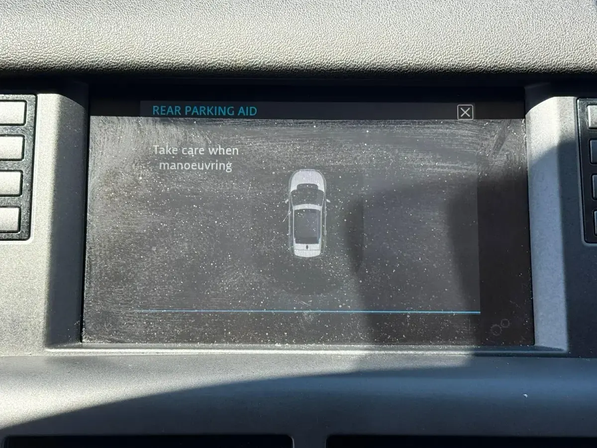 Used Land Rover Discovery 5 SE 2018 Black SUV
