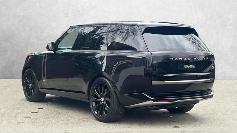 Used Land Rover Range Rover Autobiography 530 HP (389 kW) 2023 Black SUV