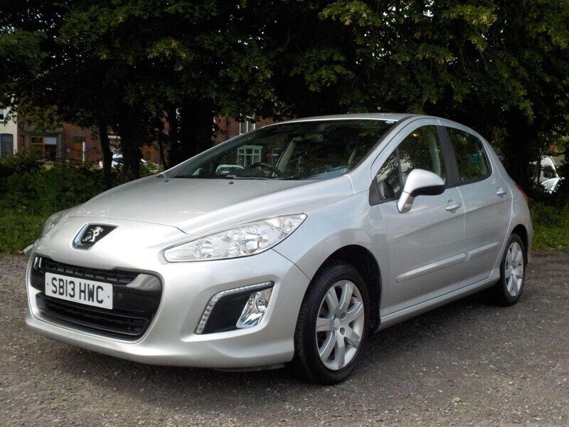 Silver Used 2013 Peugeot 308 Active Hatchback | £1,995 (Super price) - Image 1/4