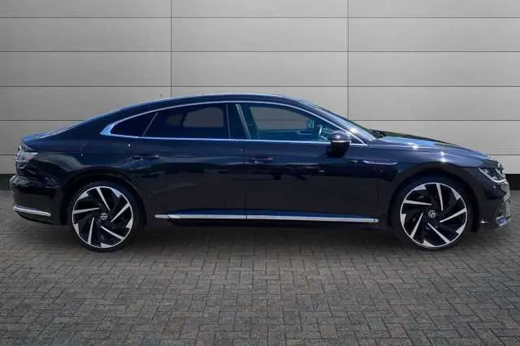 Used VW Arteon 200 HP (147 kW) 2021