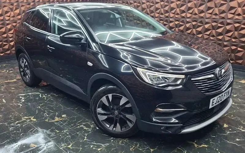 Used Vauxhall Grandland X SRi 131 HP (96 kW) 2020 SUV