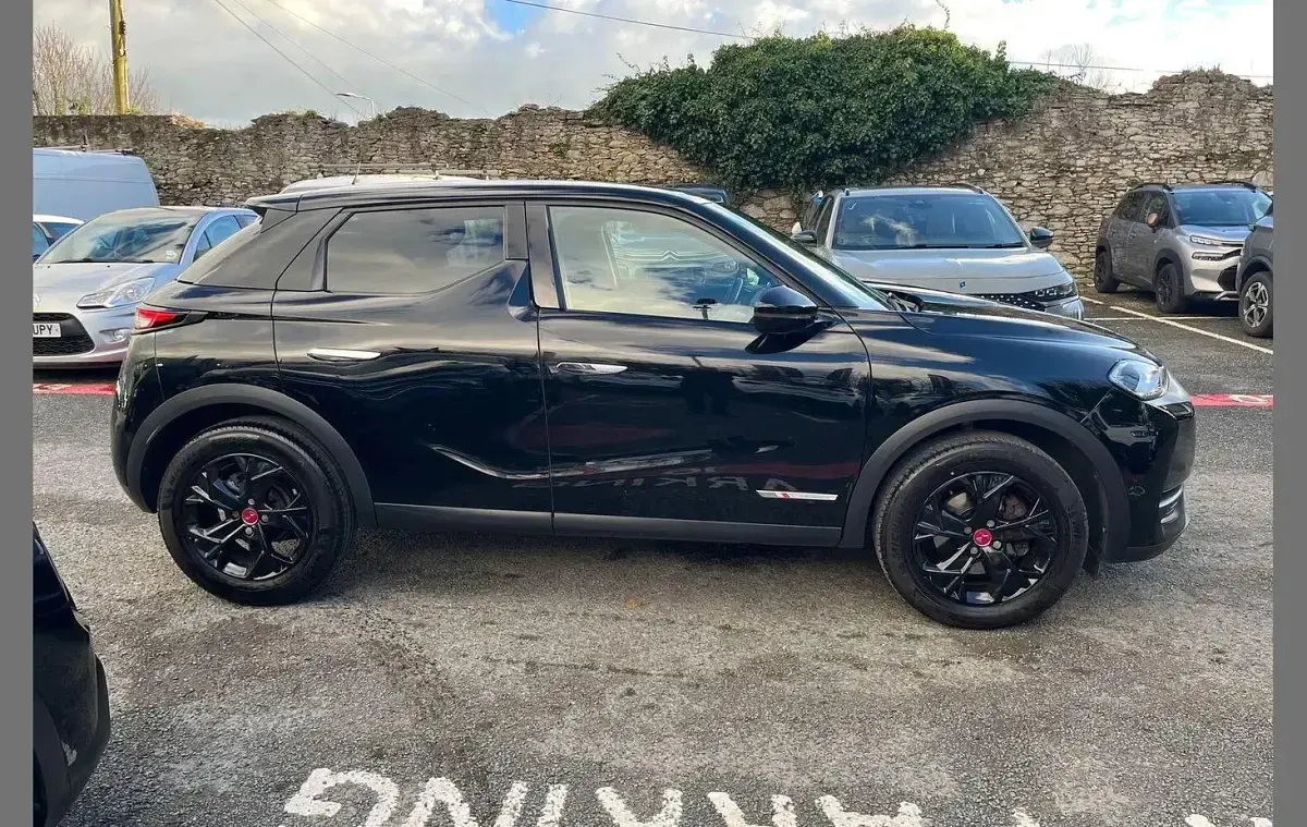 Used DS Automobiles DS3 Performance 128 HP (94 kW) 2019 Black Hatchback