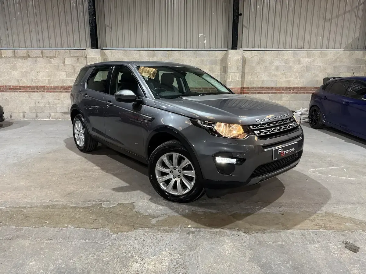 Used Land Rover Discovery Sport SE 180 HP (132 kW) 2016 Grey SUV