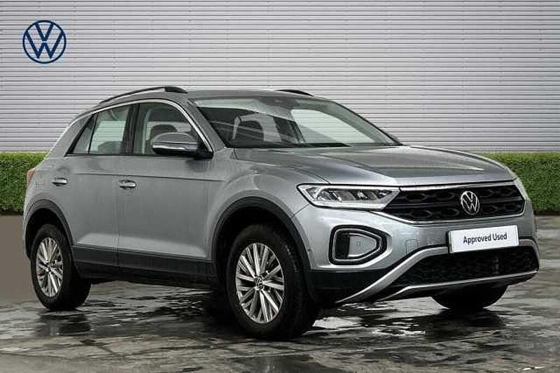 Used VW T-Roc Life 150 HP (110 kW) 2022 Silver SUV