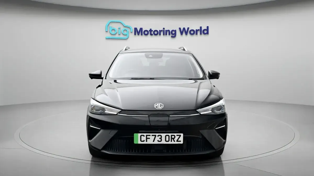 Used MG MG5 EV Trophy 114 kW (156 HP) 2022 Black Estate