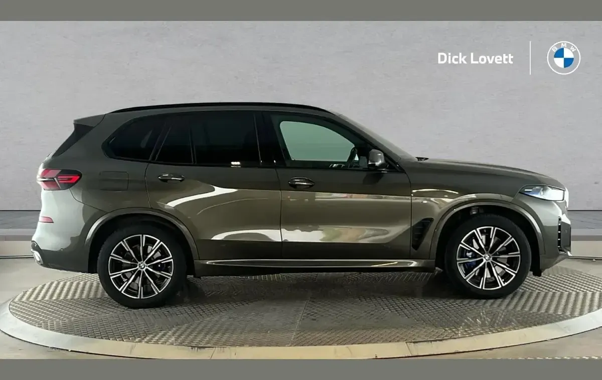 Usado BMW X5 M Sport 347 CV (255 kW) 2023 Verde SUV