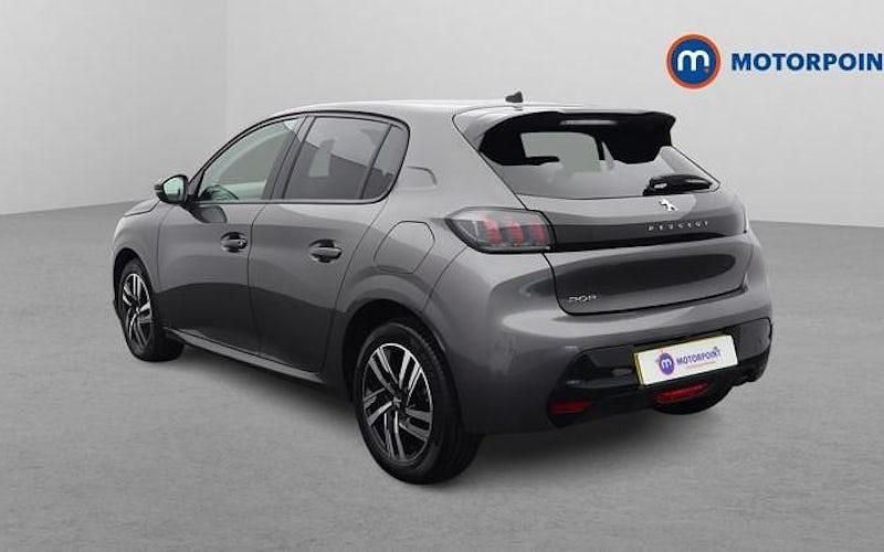 Used Peugeot 208 Allure+ 102 HP (75 kW) 2023 Grey Hatchback