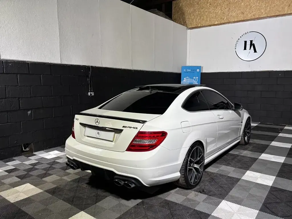 Used Mercedes C63 AMG AMG 2013 White Coupe