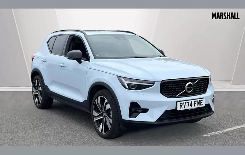 Blue Used 2025 Volvo XC40 Ultra SUV | £38,890 (Expensive) - Image 1/4