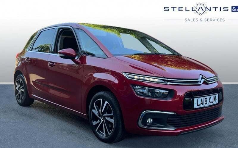 Red Used 2019 Citroën C4 SpaceTourer Flair MPV | £9,937 (Super price) - Image 1/4