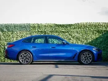 Used BMW i4 M Sport 210 kW (286 HP) 2023 Portimao blue Sedan