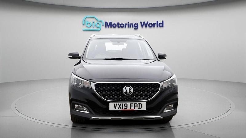 Used MG ZS Excite 106 HP (77 kW) 2019 Black SUV