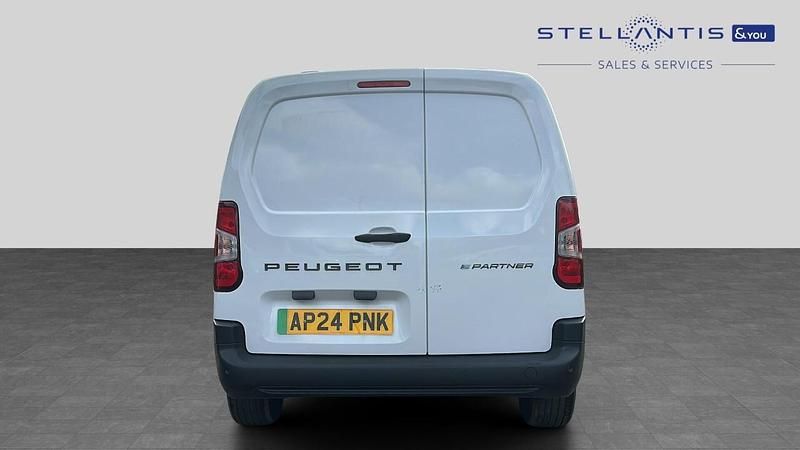 Used Peugeot E-Partner 98 kW (134 HP) 2024 White MPV