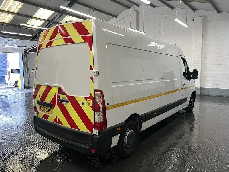 Used Renault Master 2023 White MPV