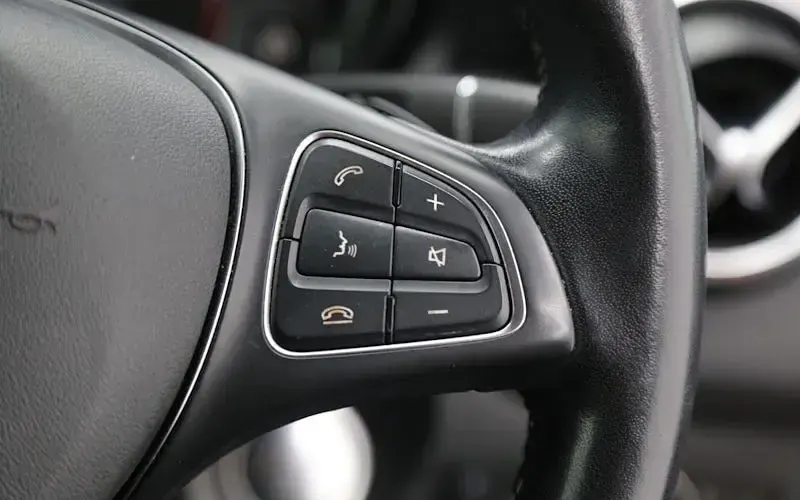 Used Mercedes GLA200 SE 156 HP (114 kW) 2019 Silver SUV
