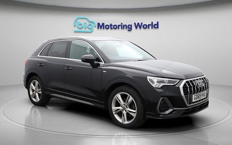 Used Audi Q3 S-Line 150 HP (110 kW) 2023 SUV