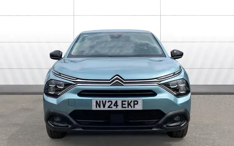 Used Citroën C4 PureTech 101 HP (74 kW) 2024 Blue SUV