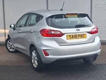 Used Ford Fiesta Zetec 85 HP (62 kW) 2018 Silver Hatchback