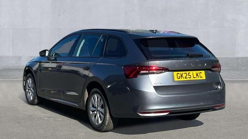 Used Skoda Octavia SE Technology 150 HP (110 kW) 2025 Grey Estate