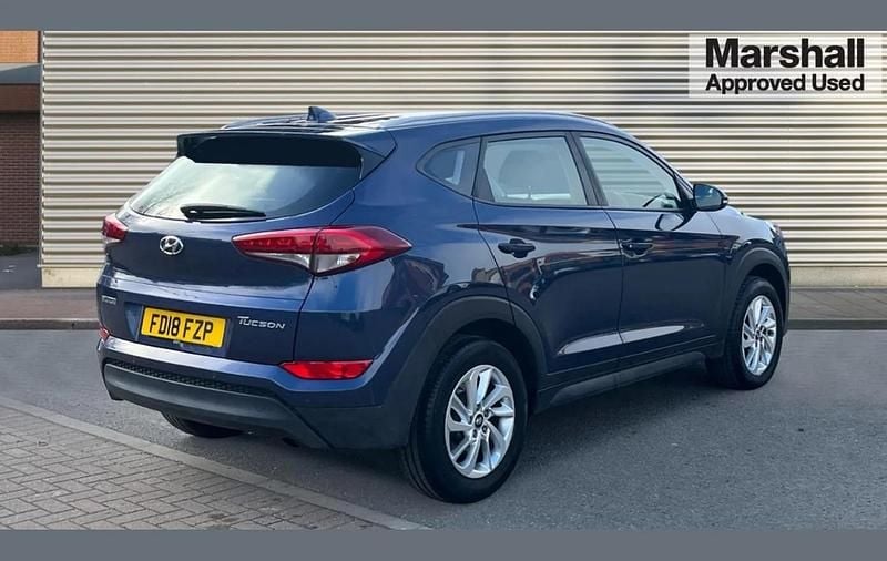 Used Hyundai Tucson SE 129 HP (94 kW) 2018 Blue SUV