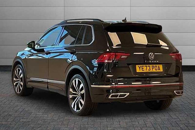 Used VW Tiguan R-line Edition 150 HP (110 kW) 2023 Black SUV