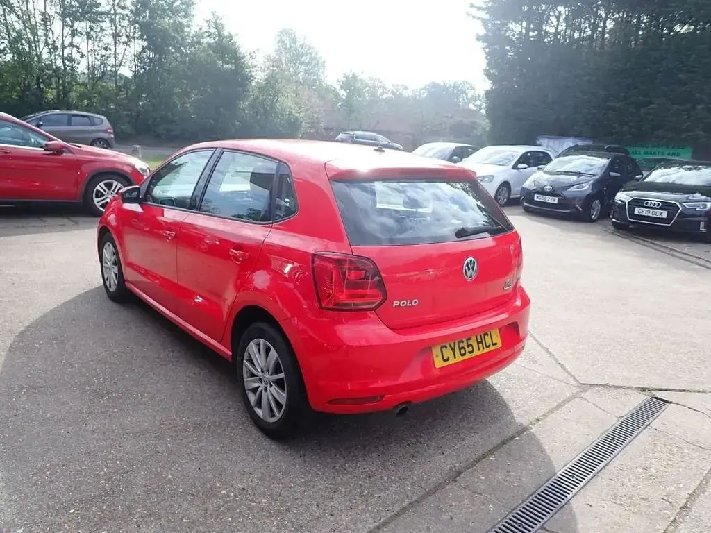 Usado VW Polo SE 2016 Vermelho Citadino