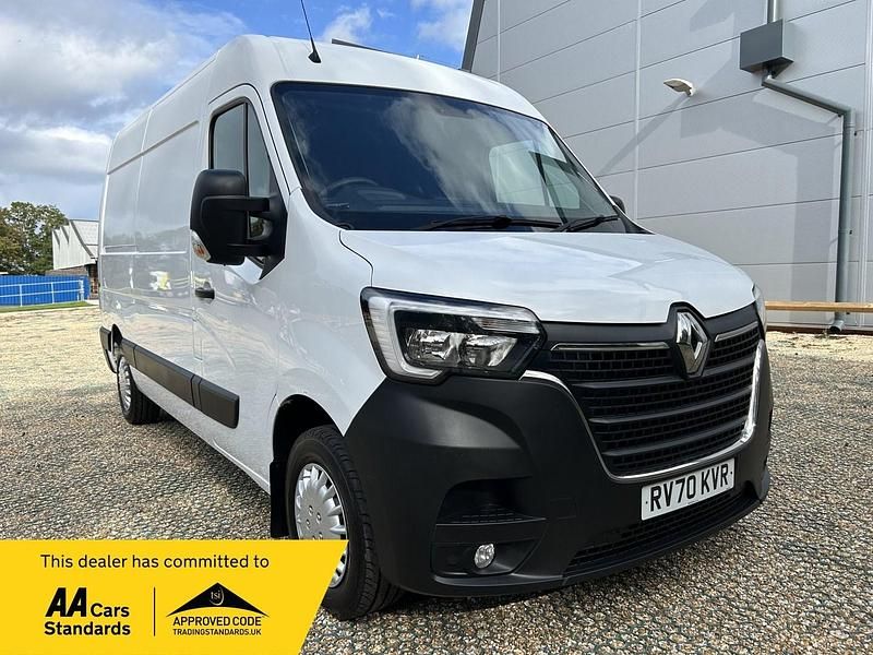 White Used 2021 Renault Master Business Van | £10,995 (Fair price) - Image 1/4