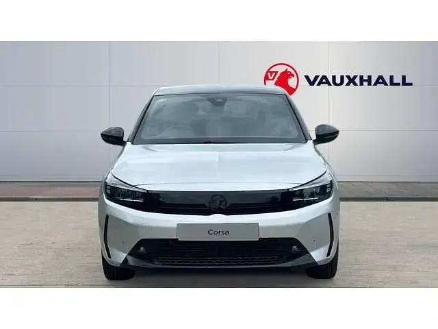 Usado Vauxhall Corsa 131 CV (96 kW) 2024 Gris Utilitario