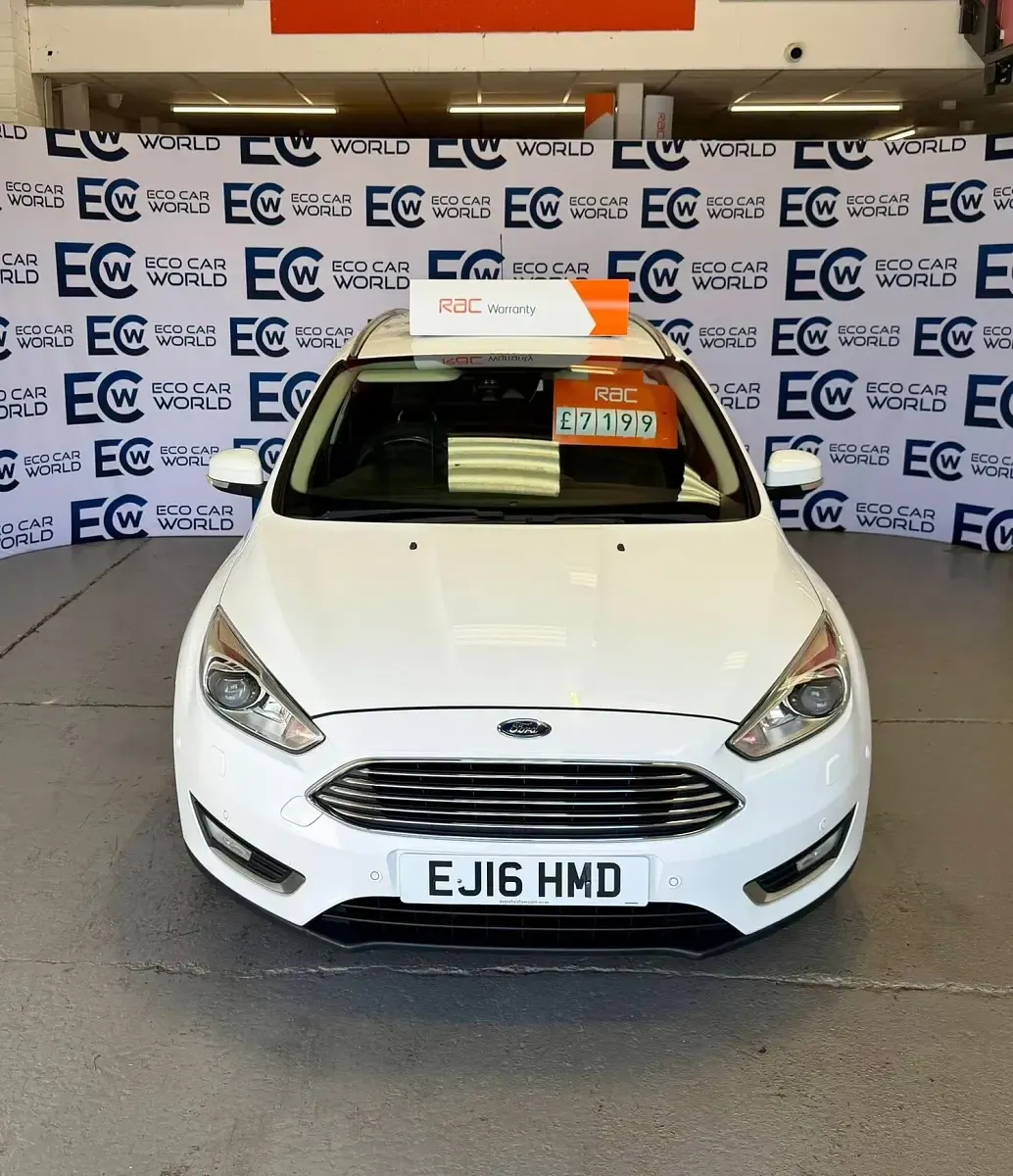 Used Ford Focus Titanium X 125 HP (91 kW) 2016 White Estate