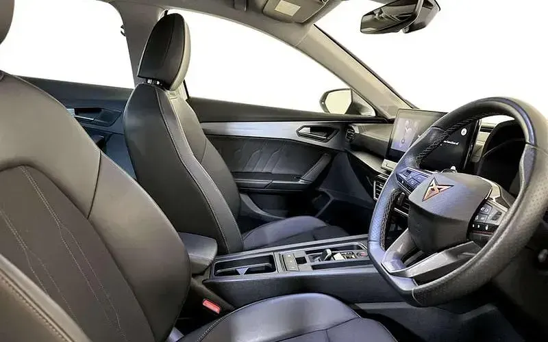 Used Cupra Formentor 204 HP (150 kW) 2023 White SUV