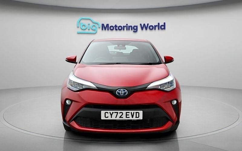 Used Toyota C-HR 122 HP (89 kW) 2023 SUV