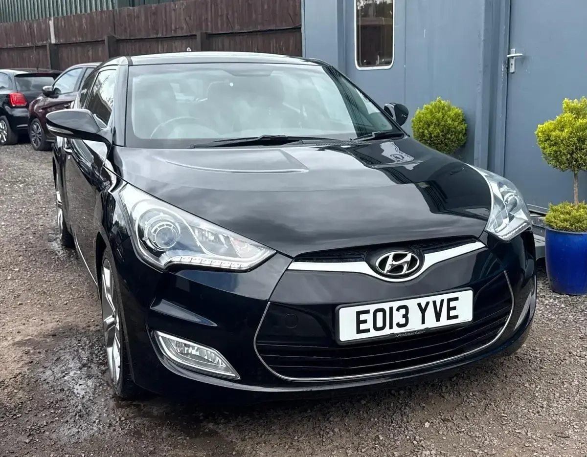 Used Hyundai Veloster Sport 140 HP (102 kW) 2013 Black Hatchback