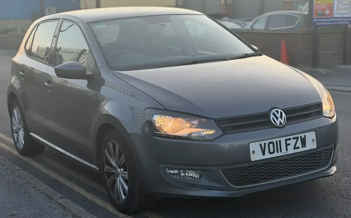 Used VW Polo SEL 2011 Grey Hatchback