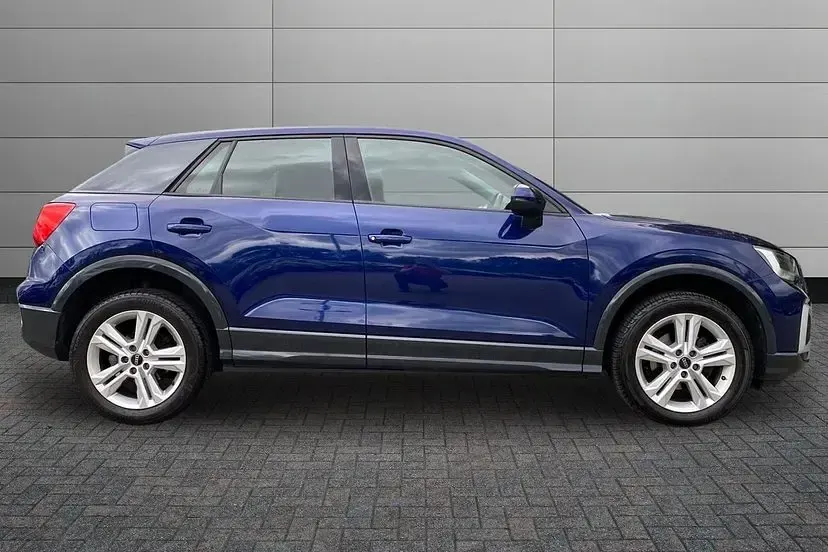 Used Audi Q2 Sport 148 HP (108 kW) 2021 Blue SUV