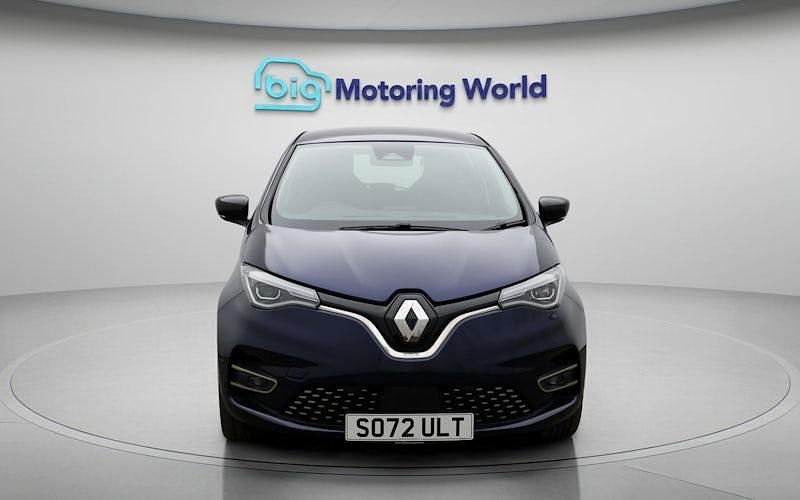Used Renault Zoe Techno 100 kW (136 HP) 2024 Hatchback