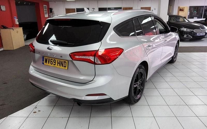 Used Ford Focus Zetec 2019 Silver Estate