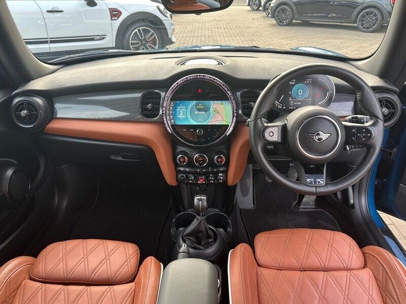 Used Mini Cooper Exclusive 134 HP (98 kW) 2021 Blue Hatchback