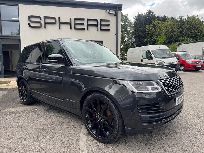 Grey Used 2019 Land Rover Range Rover Vogue SUV | £36,890 (A bit pricey) - Image 1/4